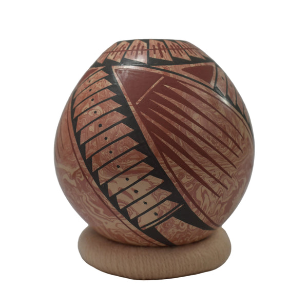 25202Pottery: Marbelized Clay Jar David Bejanado