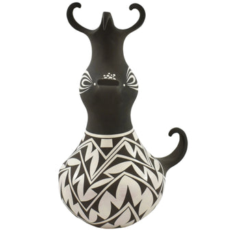 CHA394 POTTERY: Zuni Duck, Anderson J. Peynetsa
