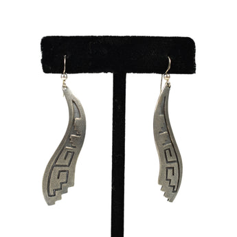 Satin Cast Dangle Earring